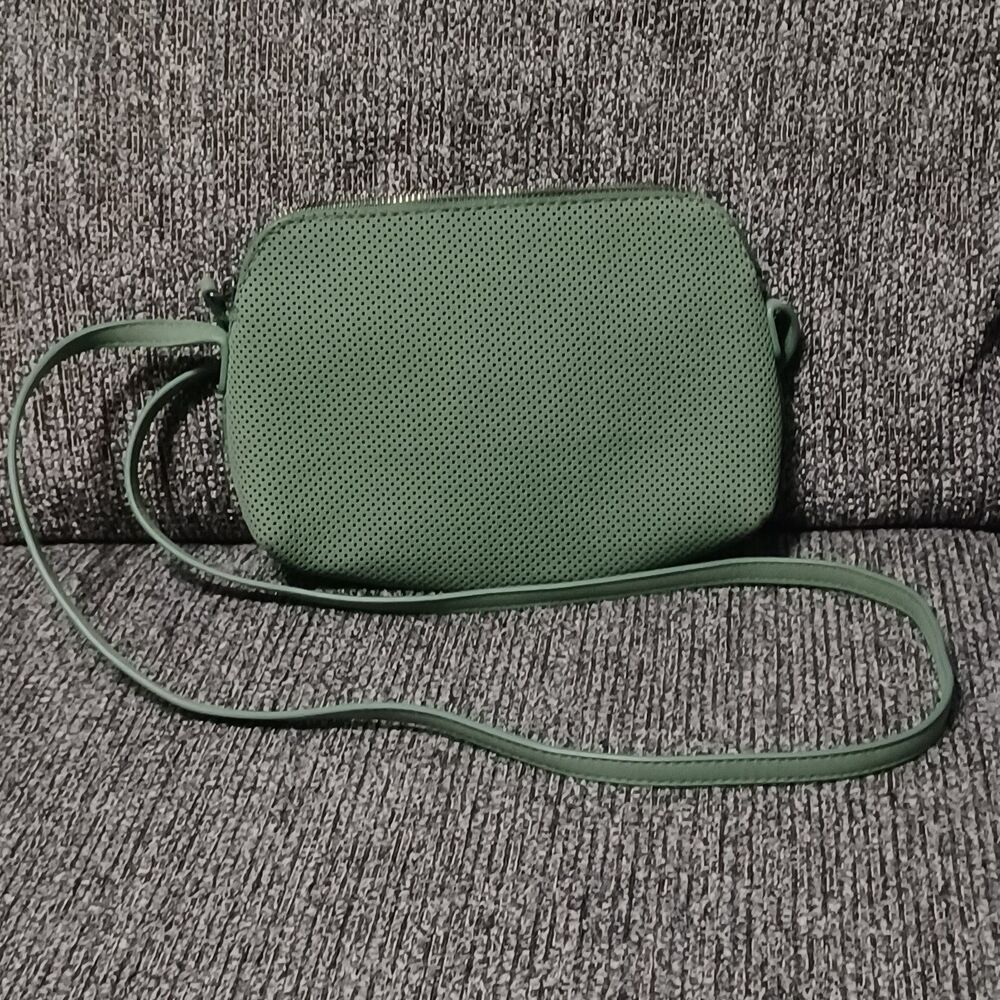 Universal Thread Addison Small Green Perforated C… - image 2